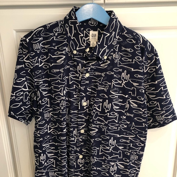 GAP Other - Boys Gap short sleeved button down shirt